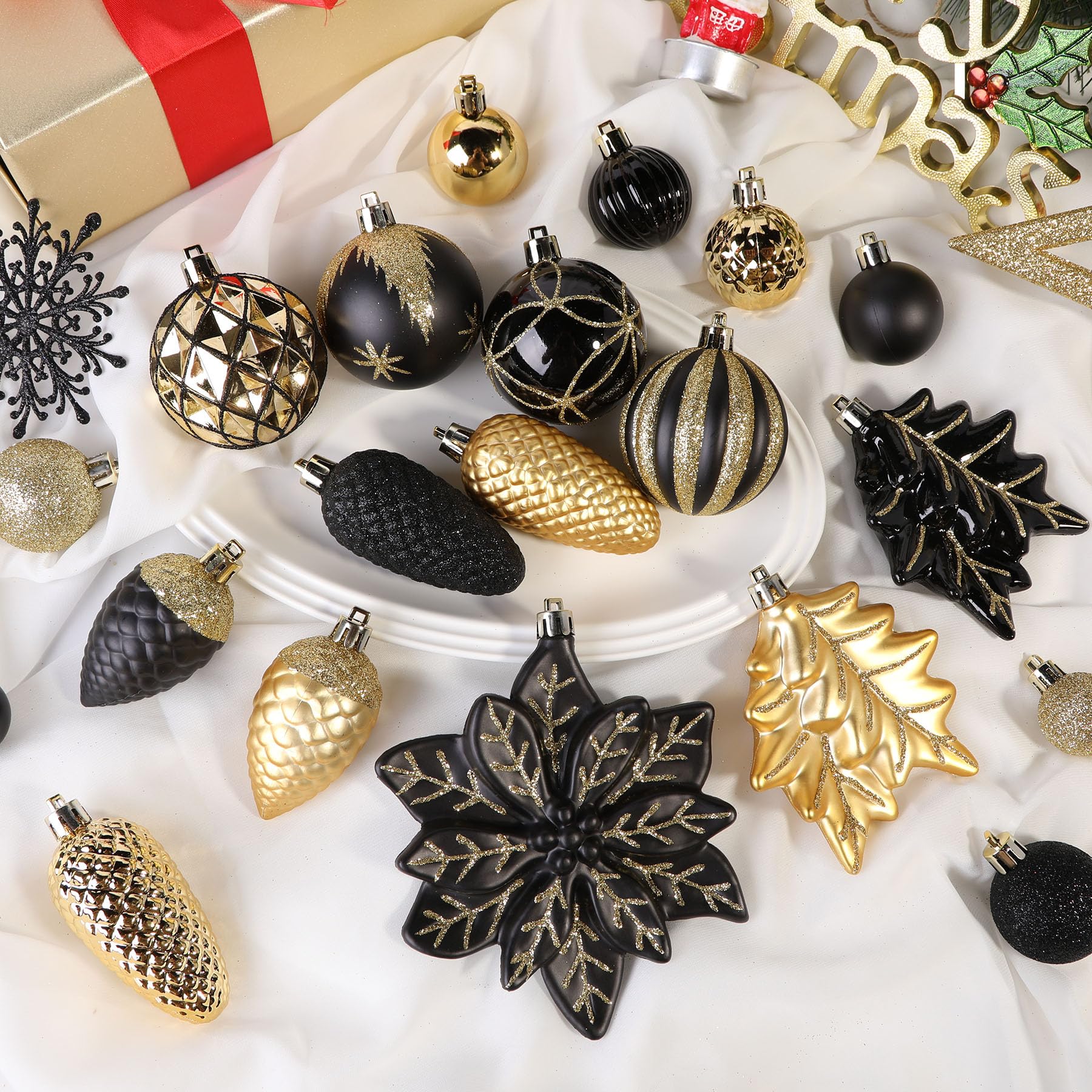 106PCS Black & Gold Christmas Balls Ornaments Set with Hanging Hooks - Image 2