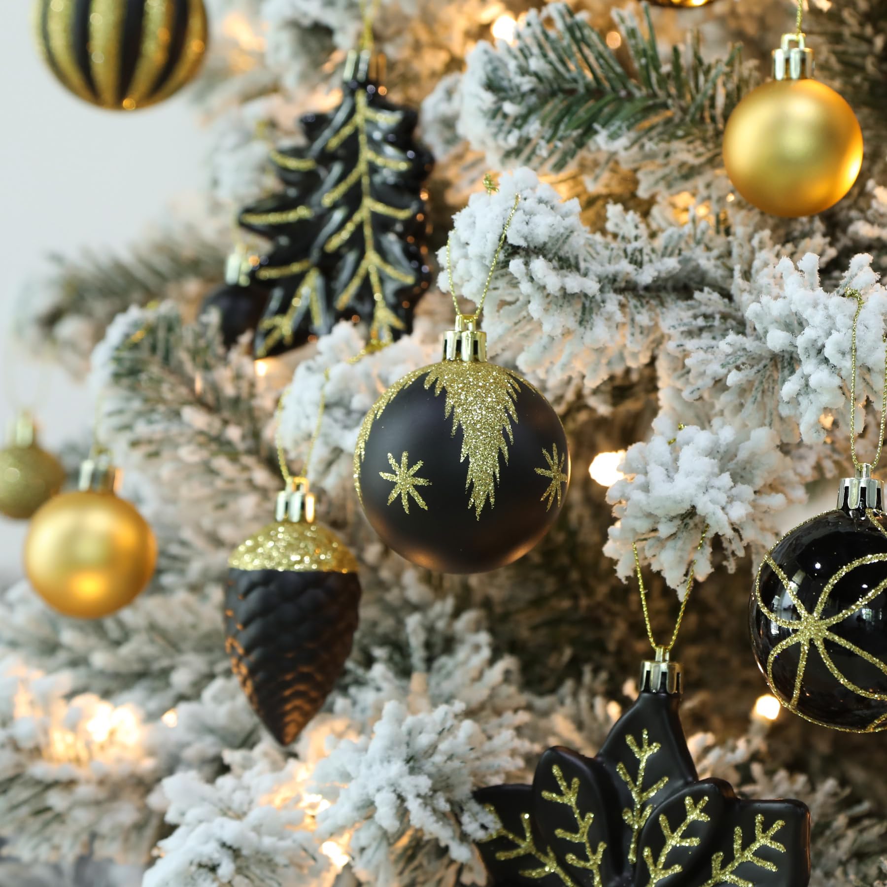 106PCS Black & Gold Christmas Balls Ornaments Set with Hanging Hooks - Image 3