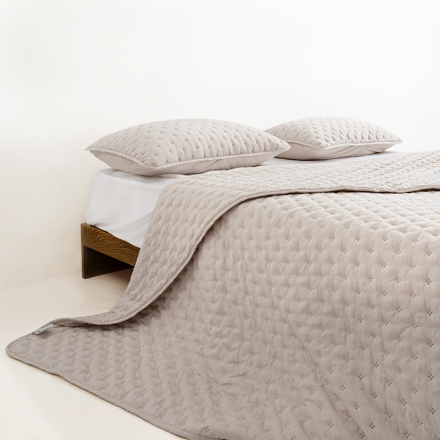 FURRFREE Quilt Set - Pet Hair Repellent for Dogs/Cats Family - Limited Time Offer - Image 32